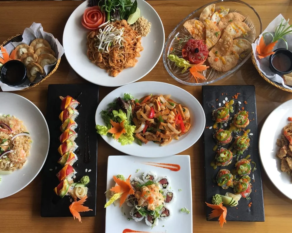 Tasty Thai & Sushi business photo